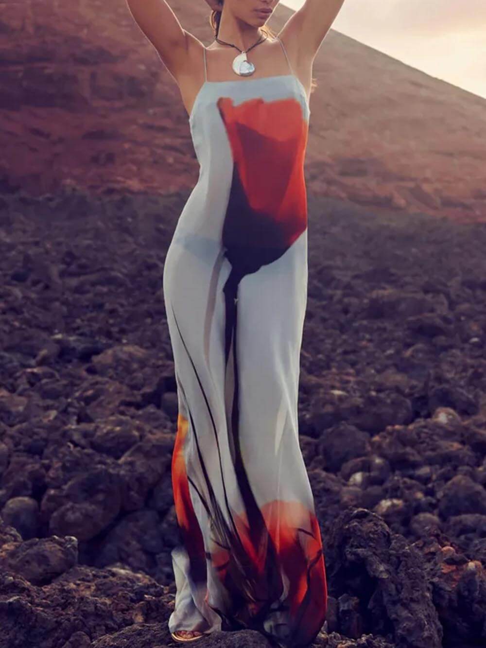Rosamund Abstract Tulip Print Vacation Slip H-Line Maxi Dress
