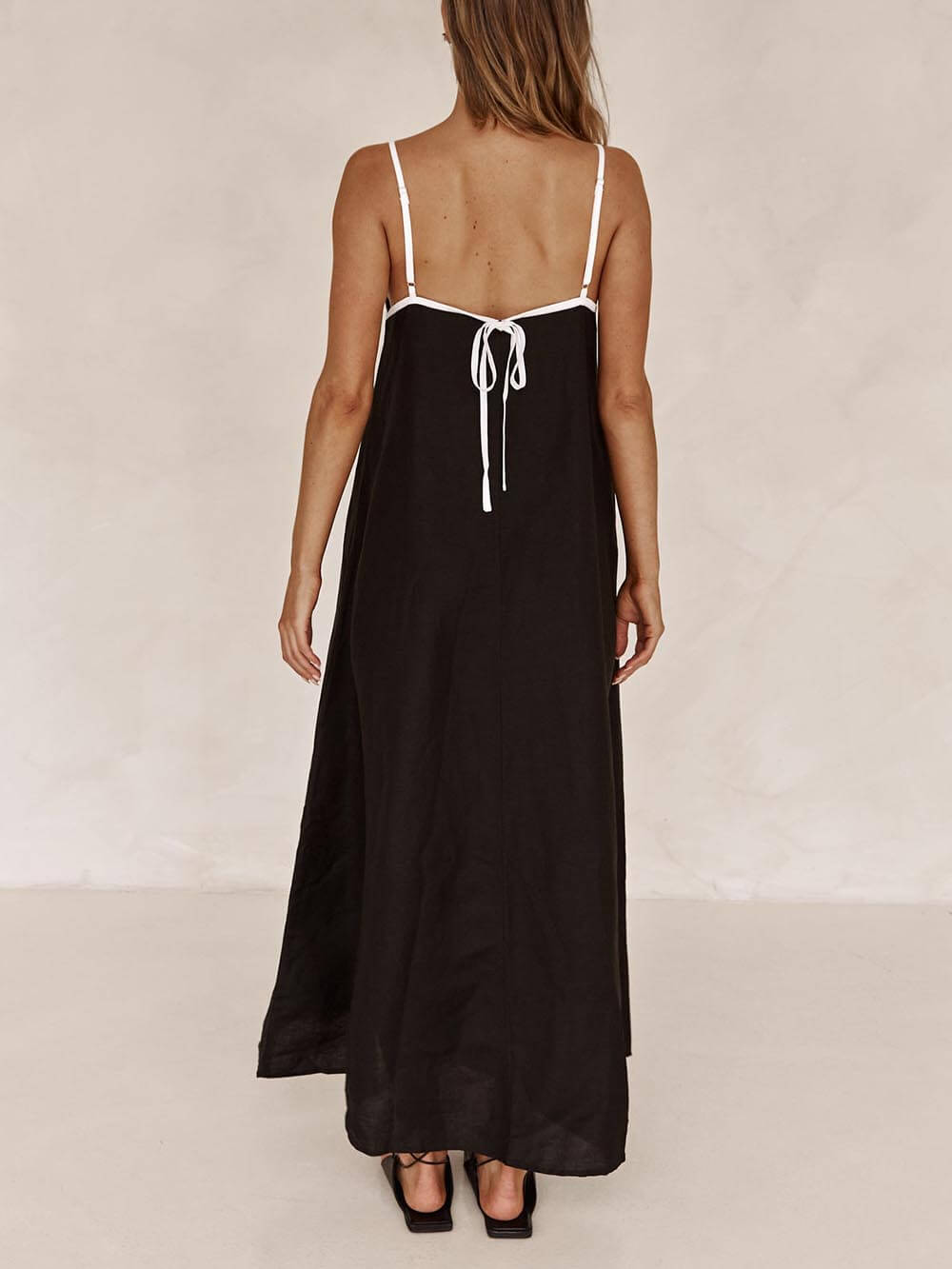 Daniela A-Line Summer Vibe Contrasting Suspender Dress