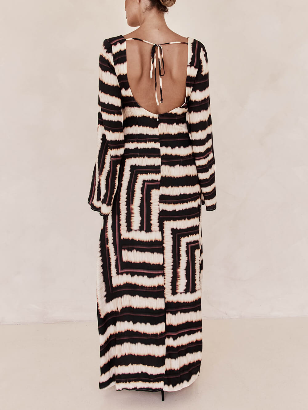 Tabitha V-Neckline Unique Printed V Tie Ring Maxi Dress
