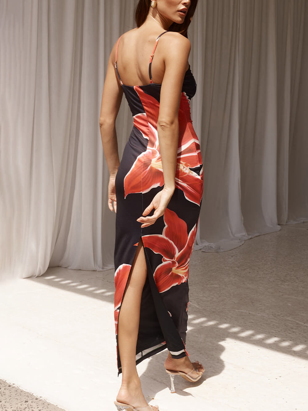Anais Abstract Unforgettable Floral Print Maxi Dress