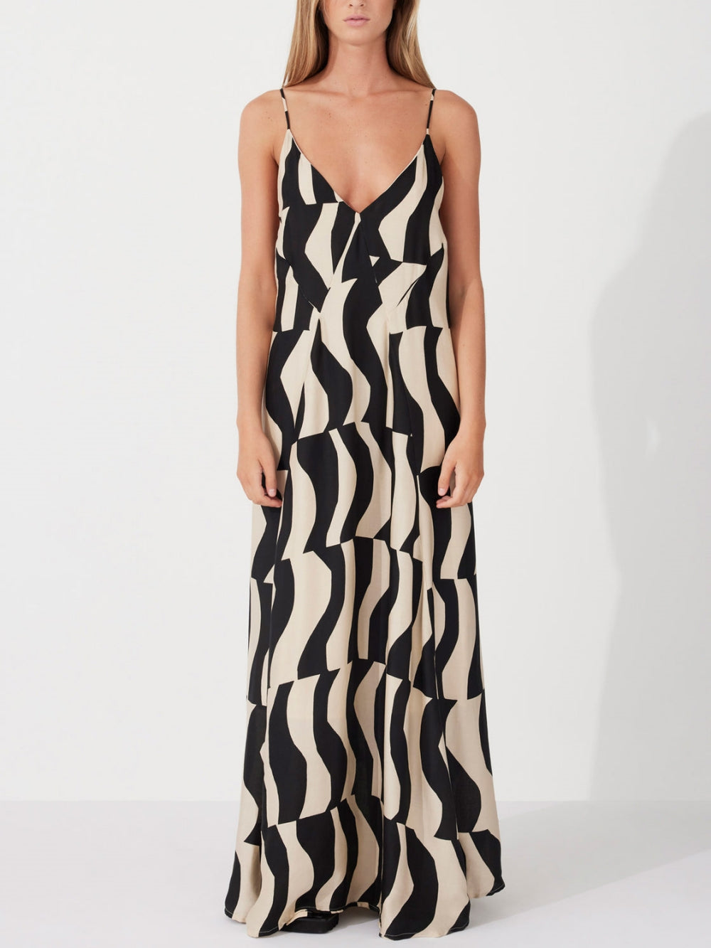 Giulietta Relaxed Fit Scooped Back Style Maxi Dress